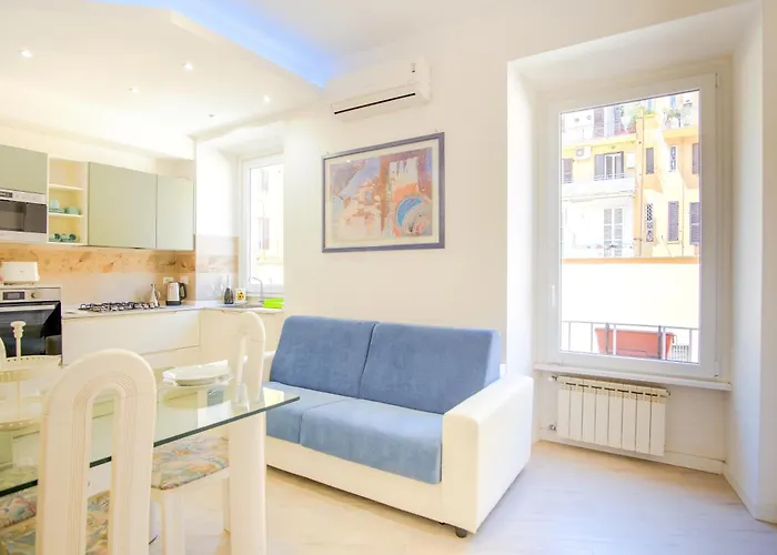 Apartment Elegantis Doris - One Minute Walk To Vatican Museums